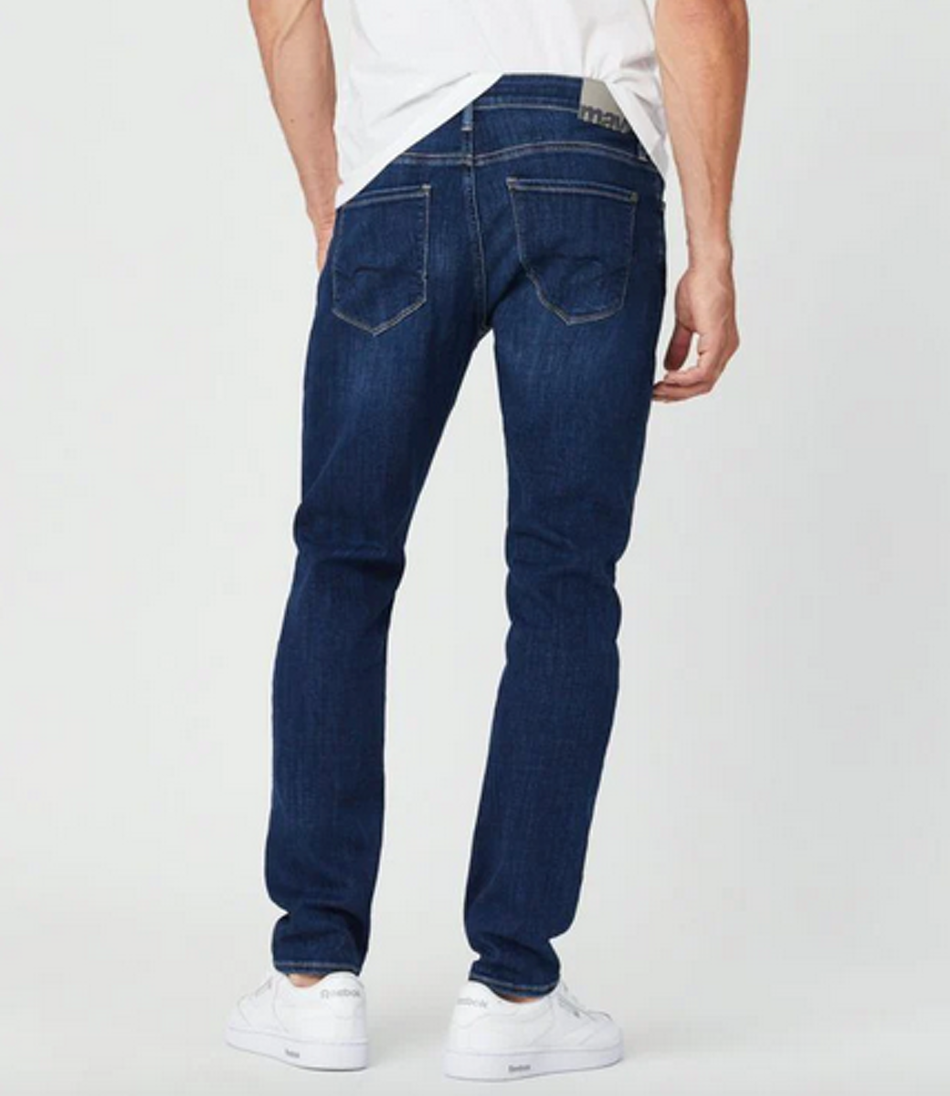 Zach Straight Leg Jeans