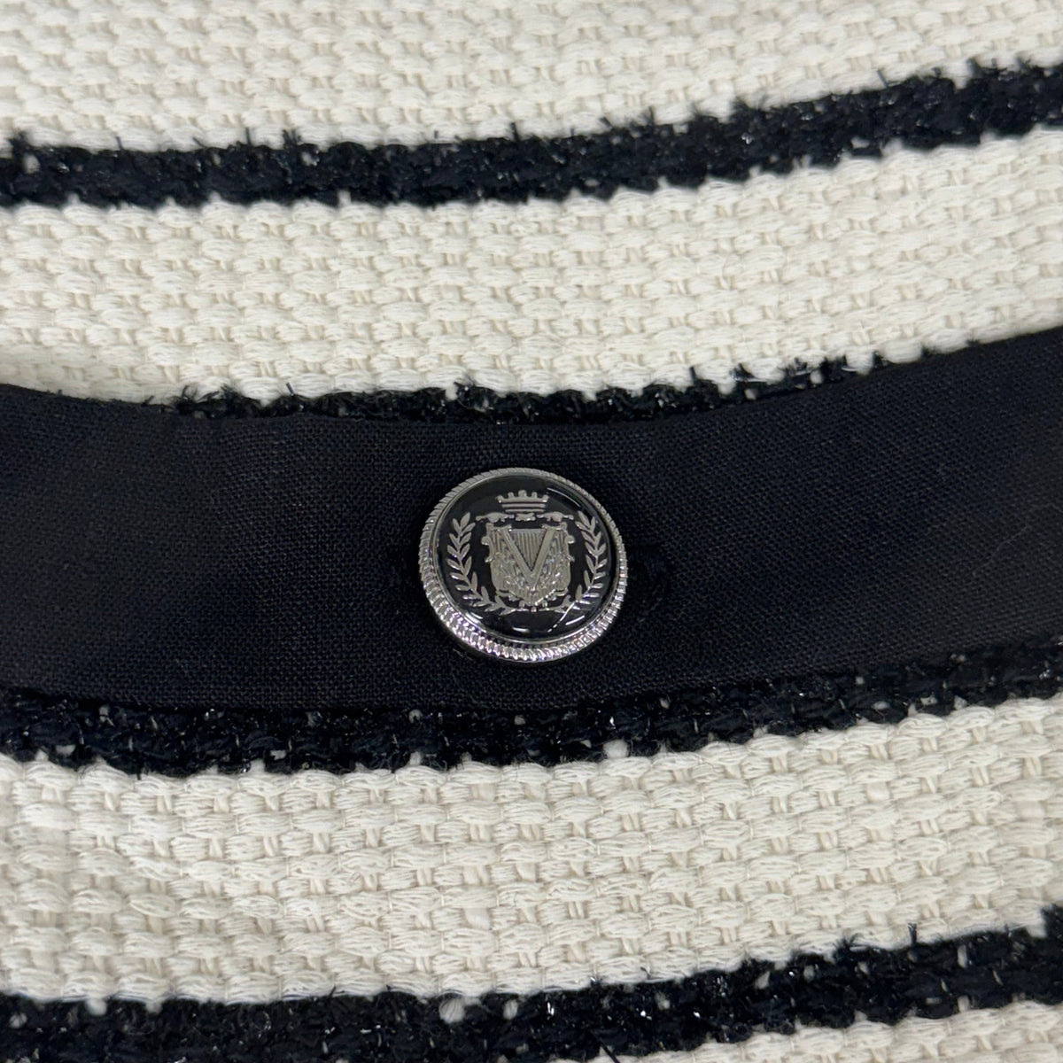 Veronica Beard Foster Dickey Jacket — Ivory/Black, Size 4