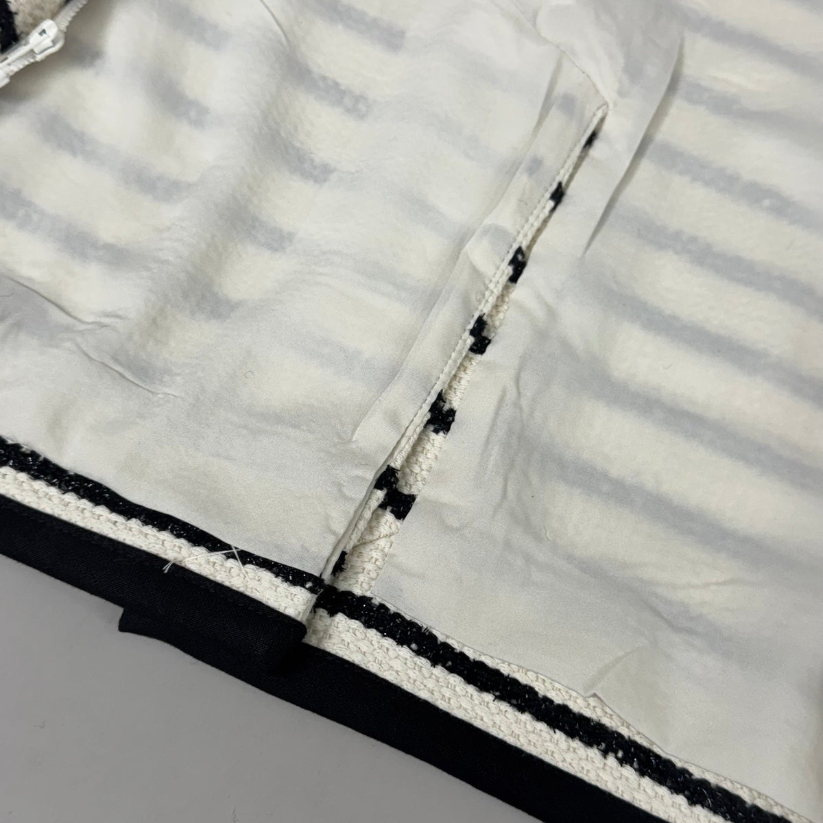 Veronica Beard Foster Dickey Jacket — Ivory/Black, Size 4