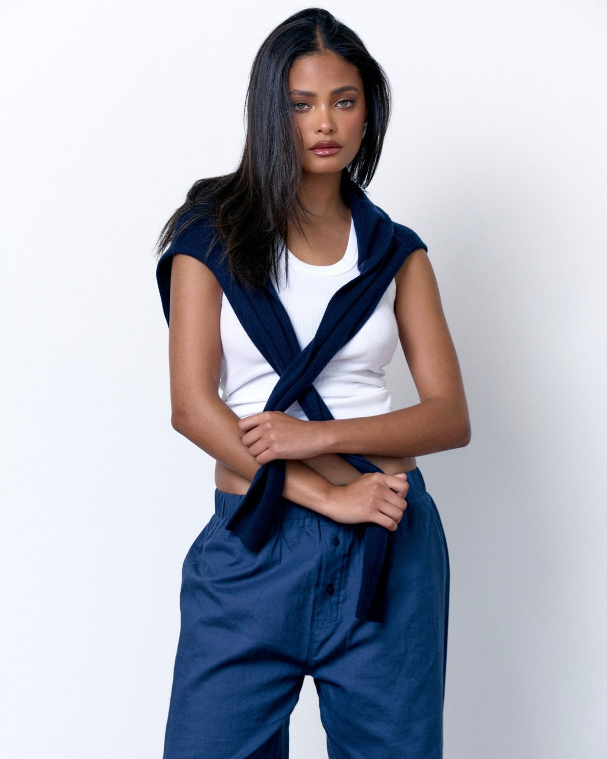 Artless Relaxed Linen-Blend Trousers — Navy